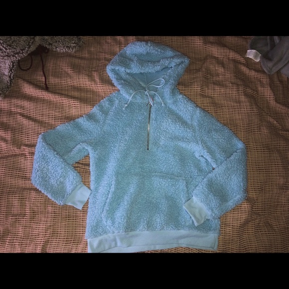 sweaters!! - Picture 2 of 2